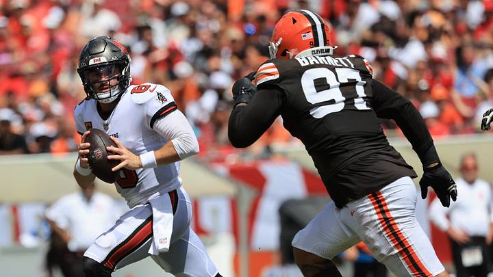 Sep 20, 2026; Tampa, Florida, USA; Tampa Bay Buccaneers quarterback Baker Mayfield (6) looks to pass against Cleveland Browns defensive end Derek Barnett (97) during the second half at Raymond James Stadium. Mandatory Credit: Kim Klement Neitzel-Imagn Images Sep 20, 2026; Tampa, Florida, USA; Tampa Bay Buccaneers quarterback Baker Mayfield (6) looks to pass against Cleveland Browns defensive end Derek Barnett (97) during the second half at Raymond James Stadium. Mandatory Credit: Kim Klement Neitzel-Imagn Images