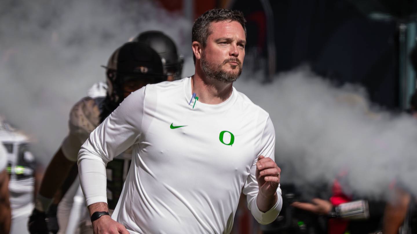 Oregon Ducks Pushing for Fast-Rising Northern California Recruit