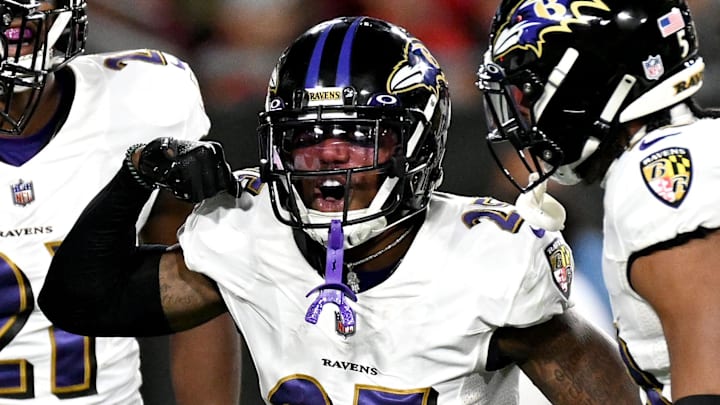 Oct 27, 2022; Tampa, Florida, USA; Baltimore Ravens defensive back Kevon Seymour (25) celebrates after recovery a fumble in the first quarter against the Tampa Bay Buccaneers at Raymond James Stadium. Mandatory Credit: Jonathan Dyer-Imagn Images Oct 27, 2022; Tampa, Florida, USA; Baltimore Ravens defensive back Kevon Seymour (25) celebrates after recovery a fumble in the first quarter against the Tampa Bay Buccaneers at Raymond James Stadium. Mandatory Credit: Jonathan Dyer-Imagn Images