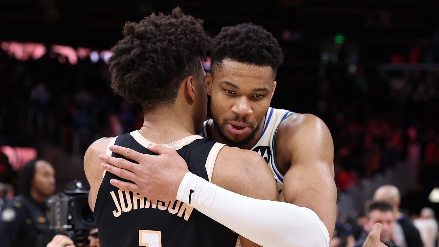 Hawks' dream trade targets just became available thanks to Knicks' struggles