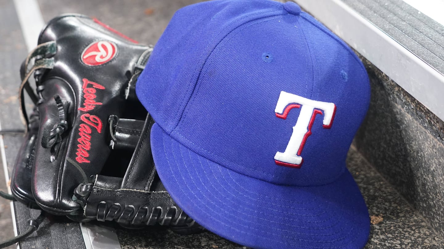 Rangers Sign Ideal Target for Rays in Free Agency This Offseason