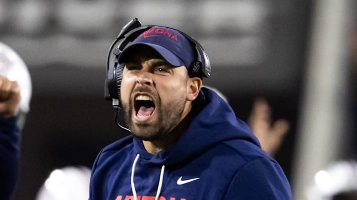 Nov 28, 2025; Tempe, Arizona, USA; Arizona Wildcats tight ends coach Josh Miller celebrates against the Arizona State Sun Devils during the 99th Territorial Cup at Mountain America Stadium. Mandatory Credit: Mark J. Rebilas-Imagn Images Nov 28, 2025; Tempe, Arizona, USA; Arizona Wildcats tight ends coach Josh Miller celebrates against the Arizona State Sun Devils during the 99th Territorial Cup at Mountain America Stadium. Mandatory Credit: Mark J. Rebilas-Imagn Images
