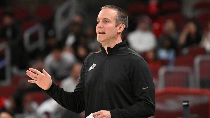 Oct 7, 2026; Chicago, Illinois, USA; Phoenix Suns head coach Jordan Ott reacts against the Chicago Bulls during the first half at United Center. Mandatory Credit: Patrick Gorski-Imagn Images Oct 7, 2026; Chicago, Illinois, USA; Phoenix Suns head coach Jordan Ott reacts against the Chicago Bulls during the first half at United Center. Mandatory Credit: Patrick Gorski-Imagn Images