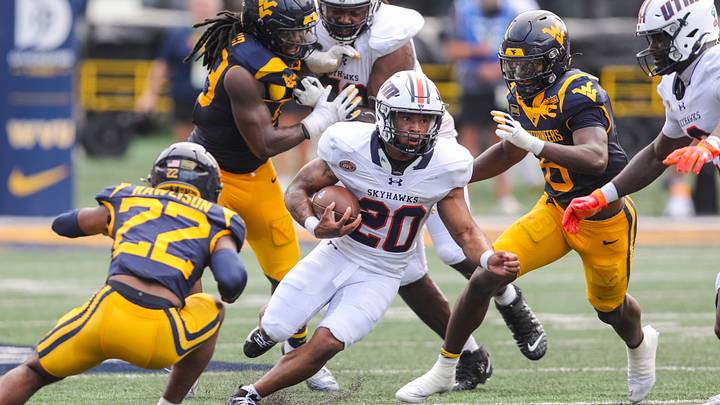 Sep 12, 2026; Morgantown, West Virginia, USA; UT Martin Skyhawks running back Jaydon Peete (20) runs the ball during the second quarter against the West Virginia Mountaineers at Milan Puskar Stadium. Mandatory Credit: Ben Queen-Imagn Images Sep 12, 2026; Morgantown, West Virginia, USA; UT Martin Skyhawks running back Jaydon Peete (20) runs the ball during the second quarter against the West Virginia Mountaineers at Milan Puskar Stadium. Mandatory Credit: Ben Queen-Imagn Images