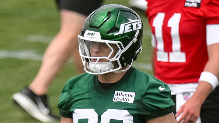 New York Jets running back Isaiah Davis
