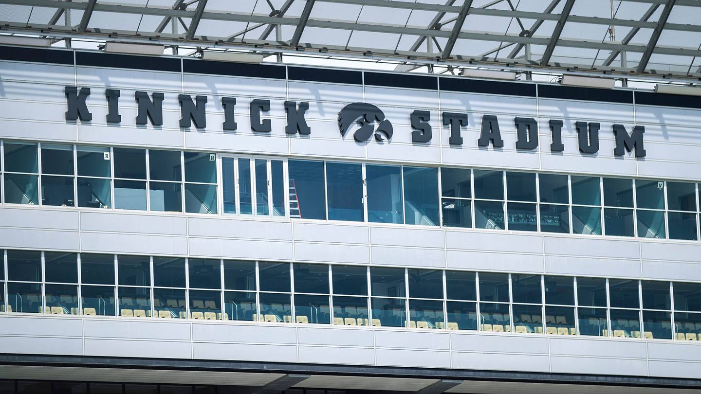 Iowa Hawkeyes vs Ohio State Forecast: Perfect Football Weather is Upon Iowa City