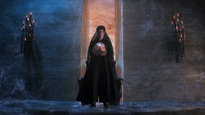 The Sandman. Tom Sturridge as Dream in episode 201 of The Sandman