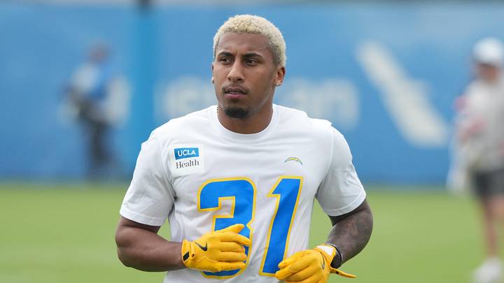 May 11, 2026; El Segundo, CA, USA; Los Angeles Chargers running back Gregory Desrosiers (31) during offseason workouts at The Bolt. Mandatory Credit: Kirby Lee-Imagn Images