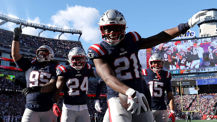 Cleveland Browns v New England Patriots Cleveland Browns v New England Patriots