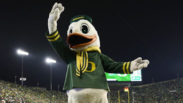 Nov 30, 2024; Eugene, Oregon, USA; Puddles the Oregon Ducks mascot takes a bow during the second half against the Washington Huskies at Autzen Stadium. Mandatory Credit: Troy Wayrynen-Imagn Images