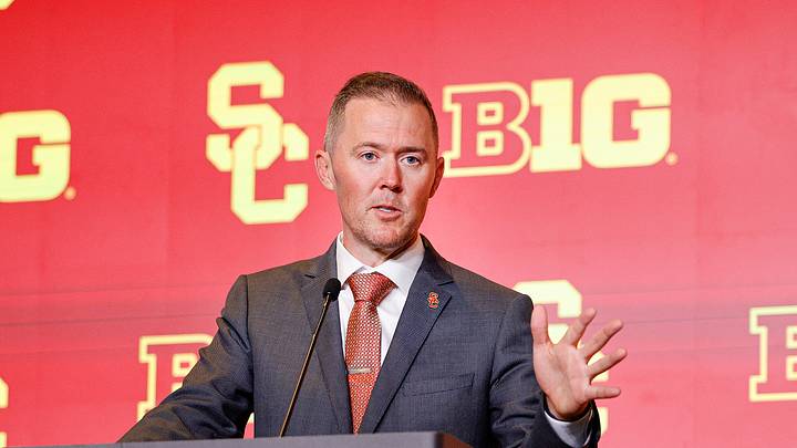 Jul 28, 2026; Chicago, IL, USA; USC Football head coach Lincoln Riley speaks during Media Days at Hilton Chicago. Mandatory Credit: Kamil Krzaczynski-Imagn Images Jul 28, 2026; Chicago, IL, USA; USC Football head coach Lincoln Riley speaks during Media Days at Hilton Chicago. Mandatory Credit: Kamil Krzaczynski-Imagn Images