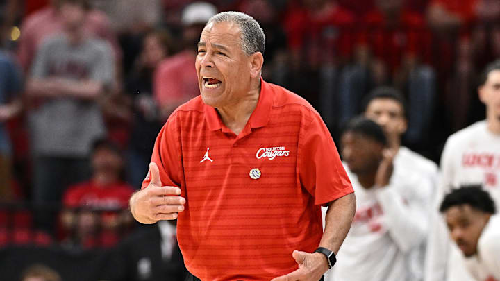 Houston Cougars head coach Kelvin Sampson reacts against the Illinois Fighting Illini in the second half during a Sweet Sixteen game of the South Regional of the men's 2026 NCAA Tournament at Toyota Center. 