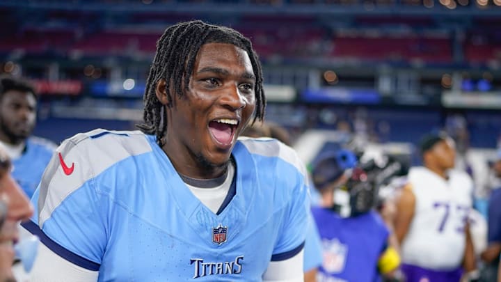 Tennessee Titans quarterback Cam Ward (1)