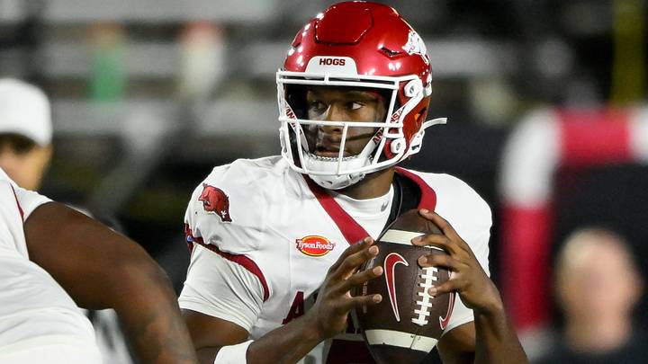 Oct 17, 2026; Nashville, Tennessee, USA; Arkansas Razorbacks quarterback KJ Jackson (7) stands in the pocket against the Vanderbilt Commodores during the first half at FirstBank Stadium. Mandatory Credit: Steve Roberts-Imagn Images Oct 17, 2026; Nashville, Tennessee, USA; Arkansas Razorbacks quarterback KJ Jackson (7) stands in the pocket against the Vanderbilt Commodores during the first half at FirstBank Stadium. Mandatory Credit: Steve Roberts-Imagn Images