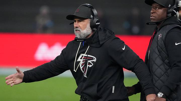 Atlanta Falcons defensive coordinator Jeff Ulbrich 