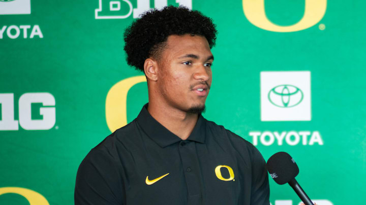 Oregon Ducks Kenyon Sadiq tight end NFL Draft scouting combine top draft prospects Dan Lanning pro day 40 yard dash 