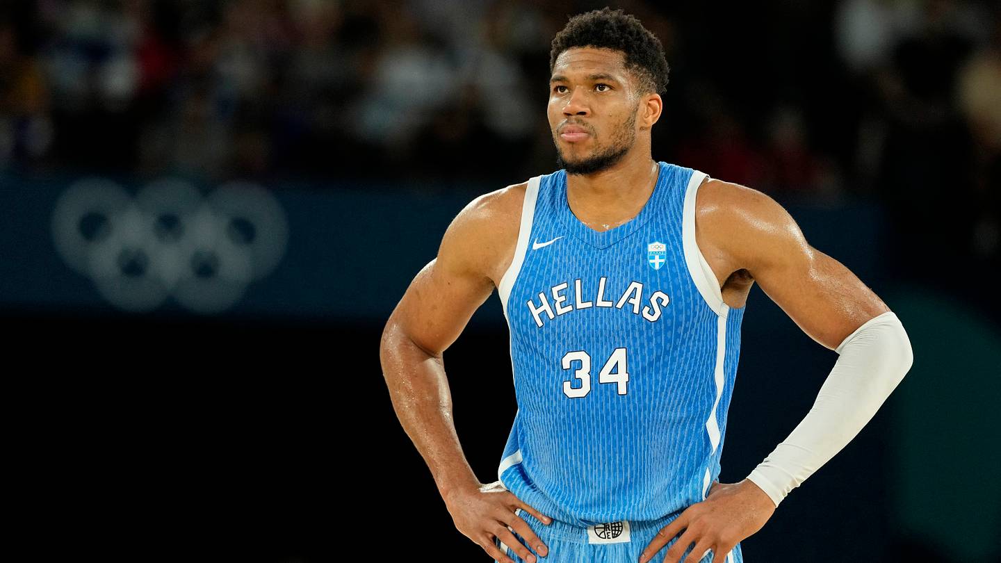 Giannis prioritizes Miami Heat's start over Greece's World Cup hopes