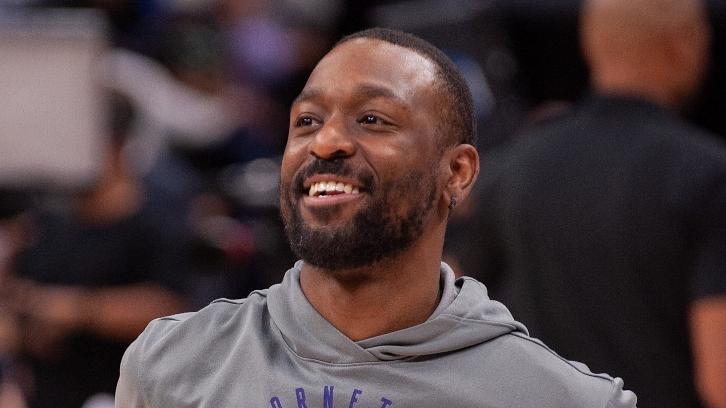 Surprising rumor might mean Hornets bidding farewell to legend