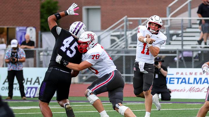 No. 6 Mountain Ridge quarterback Jaxon Hunt had a big night to lead his team to victory last week. No. 6 Mountain Ridge quarterback Jaxon Hunt had a big night to lead his team to victory last week.