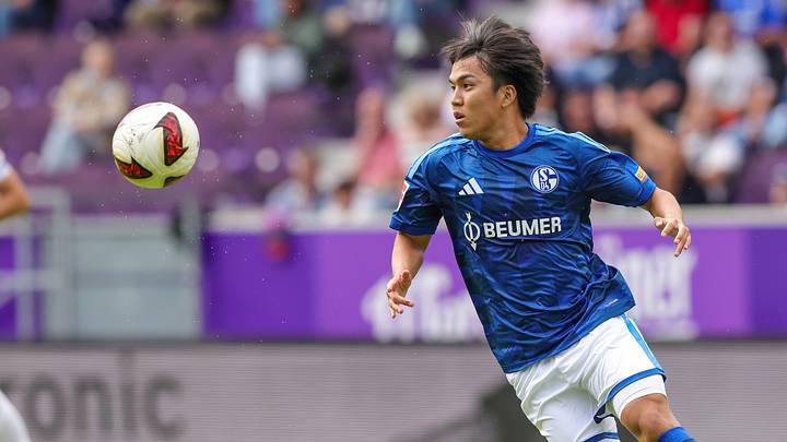 Satoshi Tanaka im Einsatz für den S04 Satoshi Tanaka im Einsatz für den S04