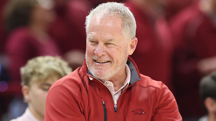 Arkansas athletics Hunter Yurachek during the second half against the Tennessee at Bud Walton Arena. 