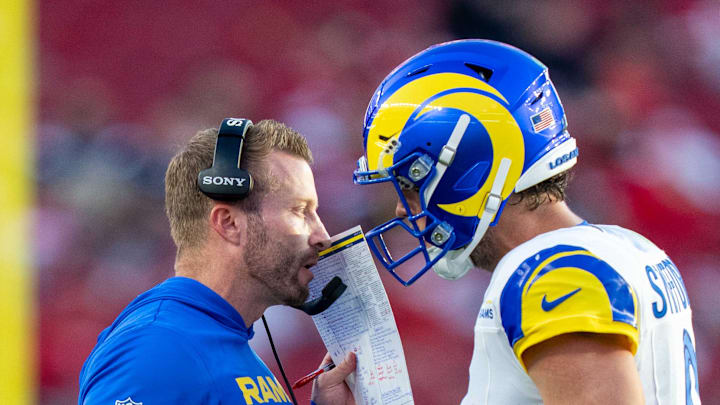 Los Angeles Rams head coach Sean McVay talks with quarterback Matthew Stafford (9). Mandatory Credit: Kyle Terada-Imagn Images
