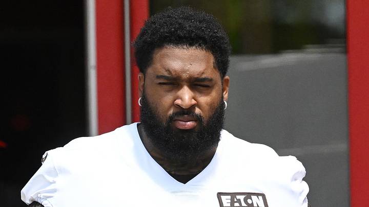 Cleveland Browns offensive tackle Tytus Howard (71) at CrossCountry Mortgage Campus