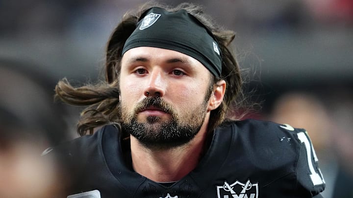Oct 27, 2024; Paradise, Nevada, USA; Las Vegas Raiders quarterback Gardner Minshew (15) leaves the field after the Raiders were defeated by the Kansas City Chiefs 27-20 at Allegiant Stadium. Mandatory Credit: Stephen R. Sylvanie-Imagn Images Oct 27, 2024; Paradise, Nevada, USA; Las Vegas Raiders quarterback Gardner Minshew (15) leaves the field after the Raiders were defeated by the Kansas City Chiefs 27-20 at Allegiant Stadium. Mandatory Credit: Stephen R. Sylvanie-Imagn Images