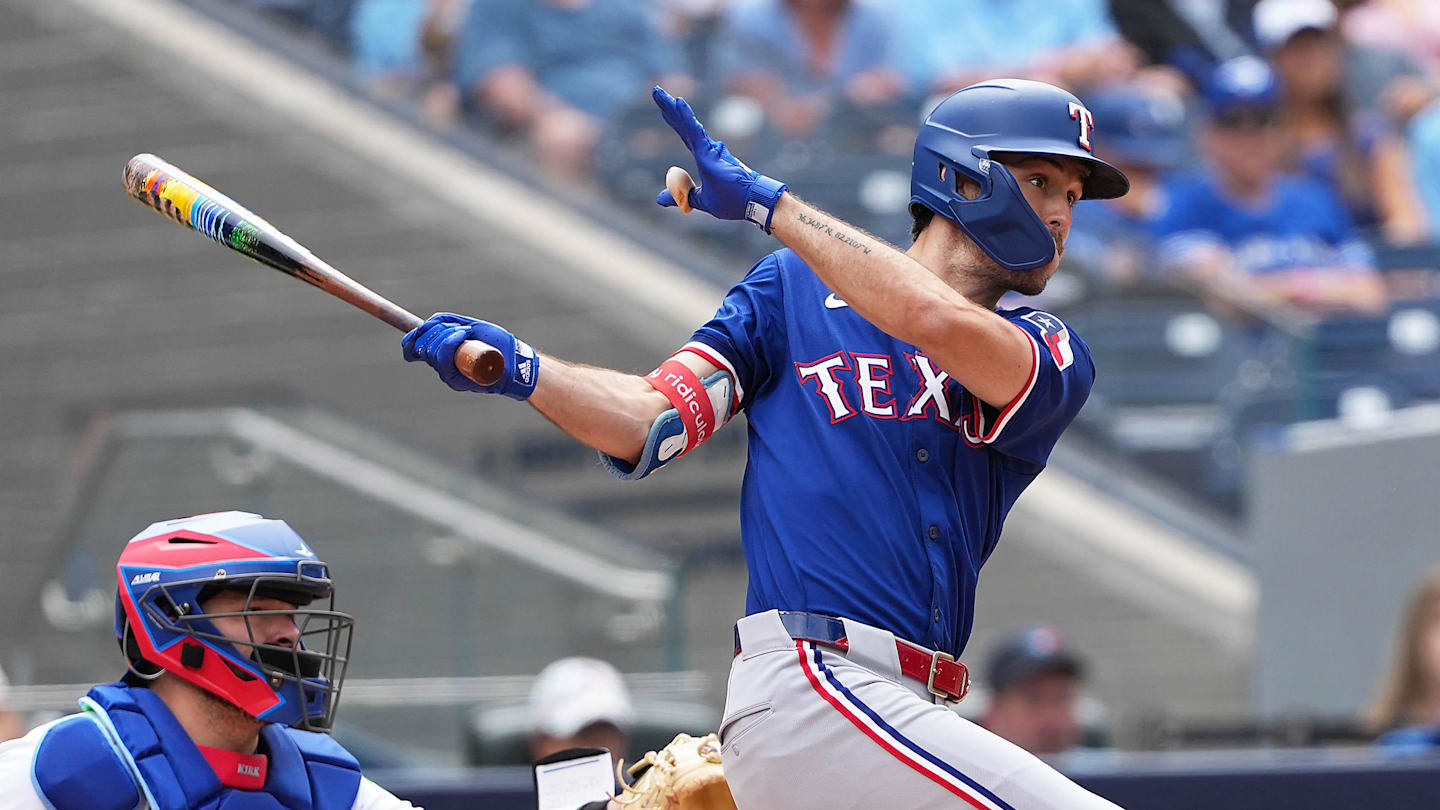 Rangers Broadcaster Knows Why Oft-Injured Outfielder is Coveted by Other Teams