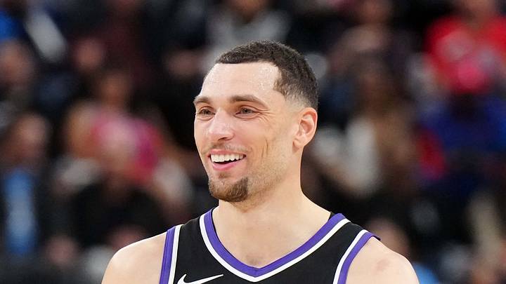 Mar 9, 2025; Inglewood, California, USA Sacramento Kings guard Zach LaVine (8) reacts against the LA Clippers in the second half at Intuit Dome. Mandatory Credit: Kirby Lee-Imagn Images Mar 9, 2025; Inglewood, California, USA Sacramento Kings guard Zach LaVine (8) reacts against the LA Clippers in the second half at Intuit Dome. Mandatory Credit: Kirby Lee-Imagn Images