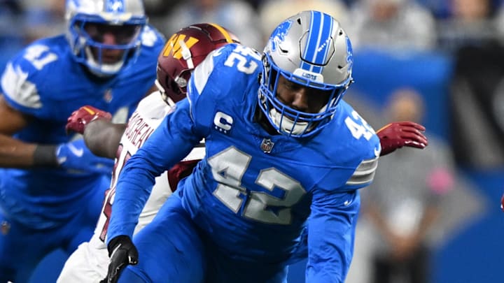 Detroit Lions linebacker Jalen Reeves-Maybin (42).