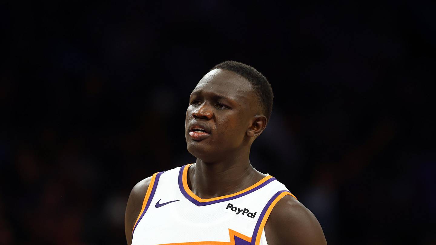Suns' Khaman Maluach Struggles in G-League Debut