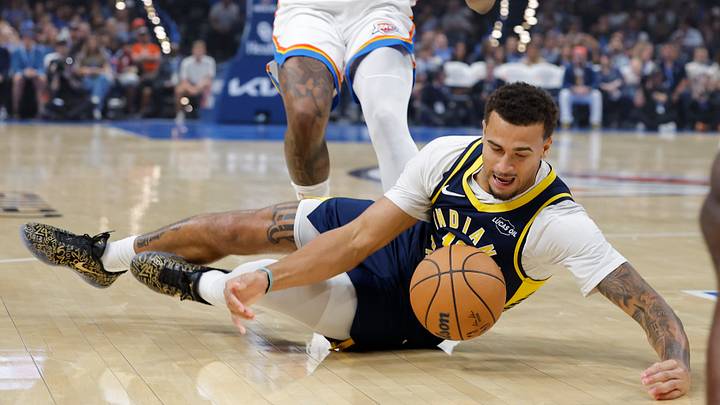 Oct 13, 2026; Oklahoma City, Oklahoma, USA; Indiana Pacers forward Jalen Slawson (18) slips on a drive against the Oklahoma City Thunder during the first quarter at Paycom Center. Mandatory Credit: Alonzo Adams-Imagn Images Oct 13, 2026; Oklahoma City, Oklahoma, USA; Indiana Pacers forward Jalen Slawson (18) slips on a drive against the Oklahoma City Thunder during the first quarter at Paycom Center. Mandatory Credit: Alonzo Adams-Imagn Images