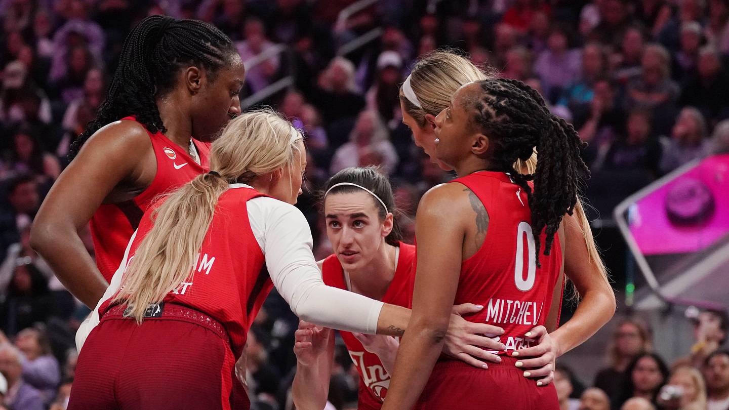 Indiana Fever Hold Team Meeting After Portland Fire Loss Fallout