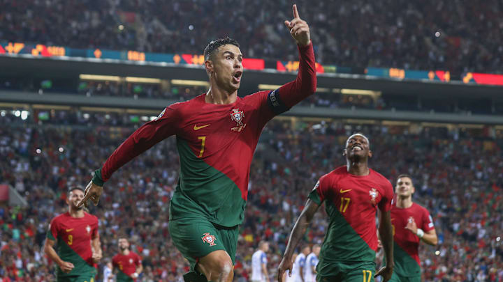 Cristiano Ronaldo anotó dos goles en el reciente juego de Portugal contra Bosnia 