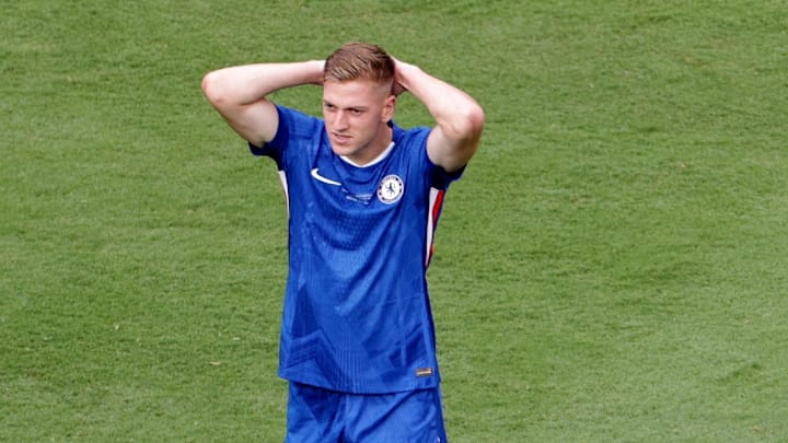 [Jul 13, 2025; East Rutherford, New Jersey, USA; Chelsea FC forward Liam Delap (9) reacts during the final of the 2025 FIFA Club World Cup at MetLife Stadium. Credit: Jeenah Moon-Reuters via Imagn Images