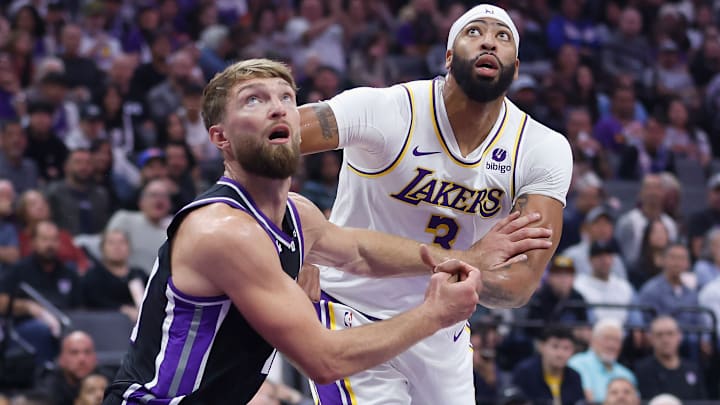 Los Angeles Lakers v Sacramento Kings