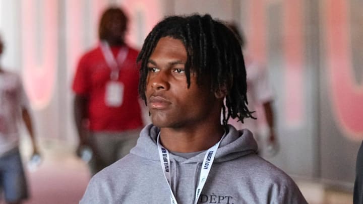 Aug 31, 2024; Columbus, OH, USA; Ohio State Buckeyes recruits Kayden Dixon-Wyatt and Chris Henry Jr. walk onto the field prior to the NCAA football game against the Akron Zips at Ohio Stadium. Ohio State won 52-6.
