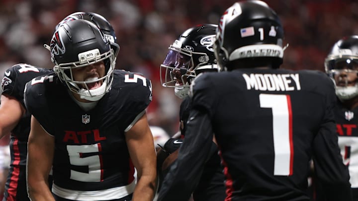 Atlanta Falcons wide receivers Drake London and Darnell Mooney