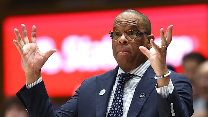 North Carolina head coach Hubert Davis