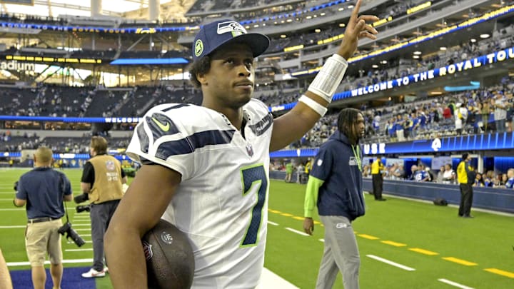 Jan 5, 2025; Inglewood, California, USA; Seattle Seahawks quarterback Geno Smith (7) leaves the field following the game against the Los Angeles Rams at SoFi Stadium. Mandatory Credit: Jayne Kamin-Oncea-Imagn Images Jan 5, 2025; Inglewood, California, USA; Seattle Seahawks quarterback Geno Smith (7) leaves the field following the game against the Los Angeles Rams at SoFi Stadium. Mandatory Credit: Jayne Kamin-Oncea-Imagn Images