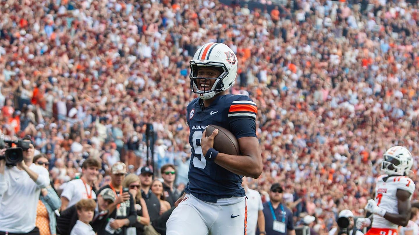 Former Auburn QB Deuce Knight Thrown Curve at Ole Miss