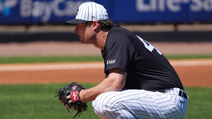 Mar 6, 2025; Tampa, Florida, USA;New York Yankees pitcher Gerrit Cole (45) pauses before taking the mound against the Minnesota Twins during the first inning at George M. Steinbrenner Field. Mandatory Credit: Dave Nelson-Imagn Images Mar 6, 2025; Tampa, Florida, USA;New York Yankees pitcher Gerrit Cole (45) pauses before taking the mound against the Minnesota Twins during the first inning at George M. Steinbrenner Field. Mandatory Credit: Dave Nelson-Imagn Images