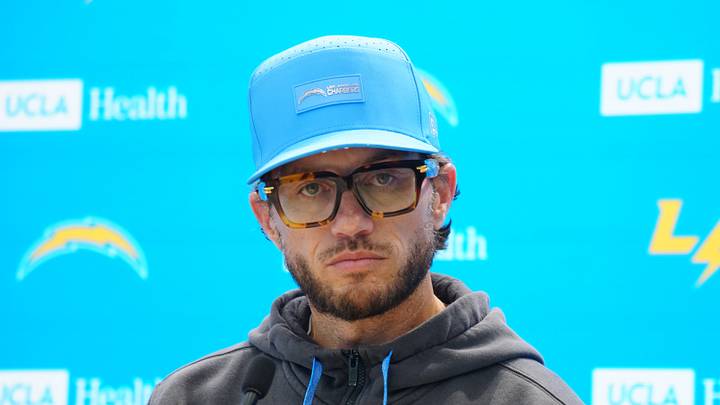 Jun 17, 2026; El Segundo, CA, USA; Los Angeles Chargers offensive coordinator Mike McDaniel at press conference during minicamp at The Bolt. Mandatory Credit: Kirby Lee-Imagn Images Jun 17, 2026; El Segundo, CA, USA; Los Angeles Chargers offensive coordinator Mike McDaniel at press conference during minicamp at The Bolt. Mandatory Credit: Kirby Lee-Imagn Images