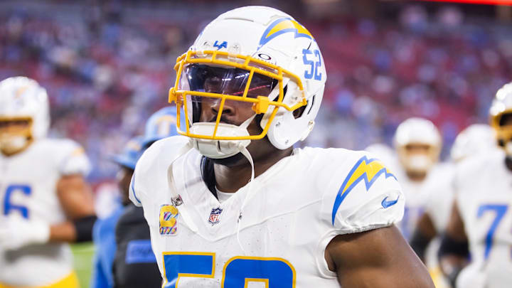 Oct 21, 2024; Glendale, Arizona, USA; Los Angeles Chargers linebacker Khalil Mack (52) against the Arizona Cardinals at State Farm Stadium. Mandatory Credit: Mark J. Rebilas-Imagn Images Oct 21, 2024; Glendale, Arizona, USA; Los Angeles Chargers linebacker Khalil Mack (52) against the Arizona Cardinals at State Farm Stadium. Mandatory Credit: Mark J. Rebilas-Imagn Images