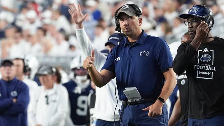 COLLEGE FOOTBALL: SEP 26 Wisconsin at Penn State