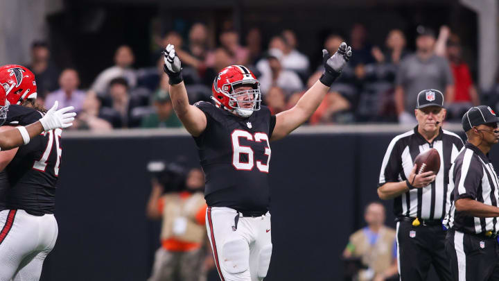 Atlanta Falcons offensive lineman Chris Lindstrom leads a unit that receives high marks from Pro Football Focus Atlanta Falcons offensive lineman Chris Lindstrom leads a unit that receives high marks from Pro Football Focus