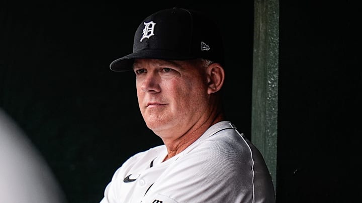 Detroit Tigers manager A.J. Hinch (14) watches a play from the dugout against Atlanta Braves during the fourth inning at Comerica Park in Detroit on Sunday, Sept. 21, 2025.