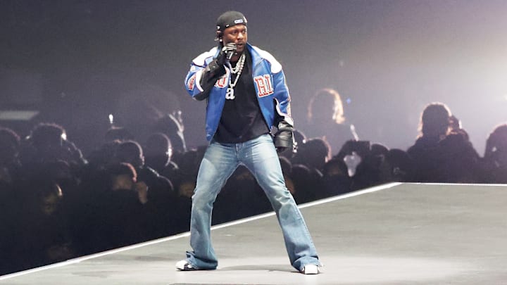 Kendrick Lamar en su Halftime Show del Super Bowl 2025 de la NFL 