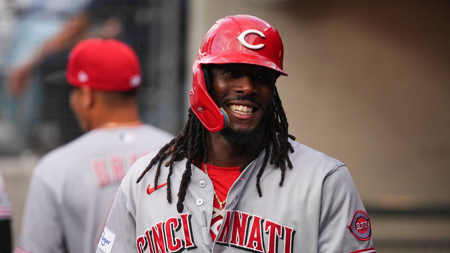 Dodgers fans lobbying for Elly De La Cruz trade don't understand Reds' reality